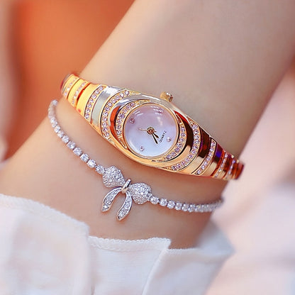 Elegant Lady's Wristwatch with Crystal Accents and Zinc Alloy Band
